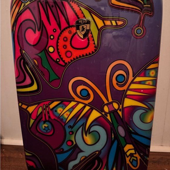 Heys Carryon and Cosmetic Bag Set - Picture 2 of 12